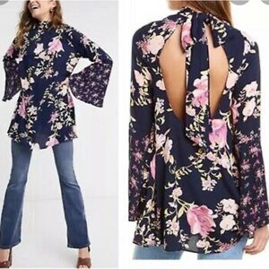 Free People Long Sleeve Bell Sleeve Floral Mock Neck Tie Up Open Back Tunic NWT